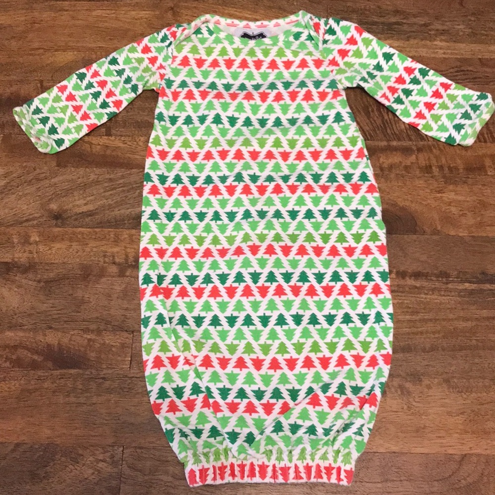 3/$20 🎄 Mudpie Christmas Sleeper Gown 3-6M